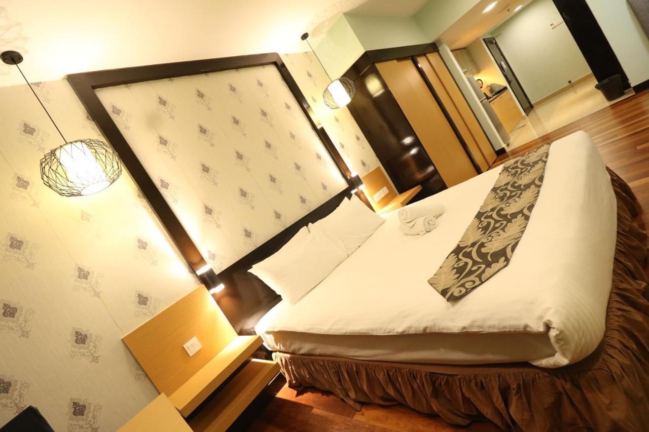 Raintree Resort Suites เปอตาลิงจายา ภายนอก รูปภาพ