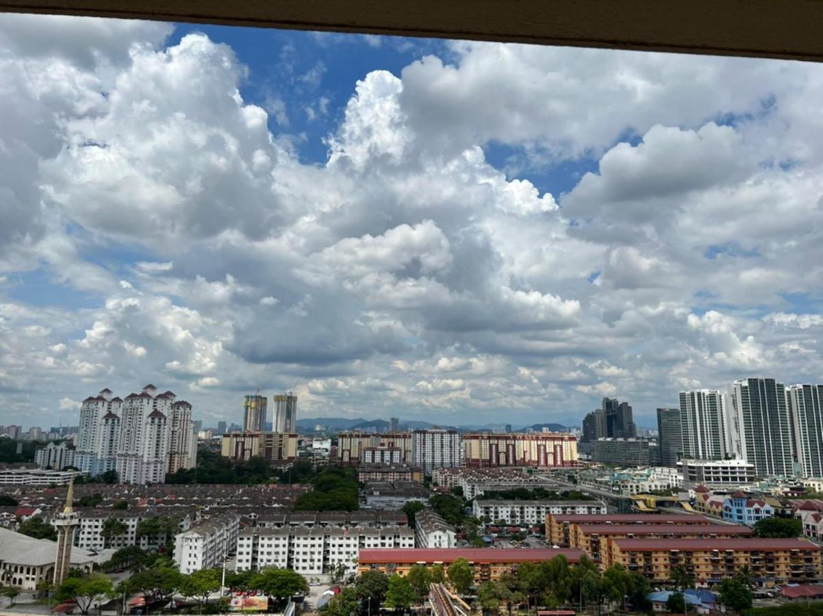 Raintree Resort Suites เปอตาลิงจายา ภายนอก รูปภาพ