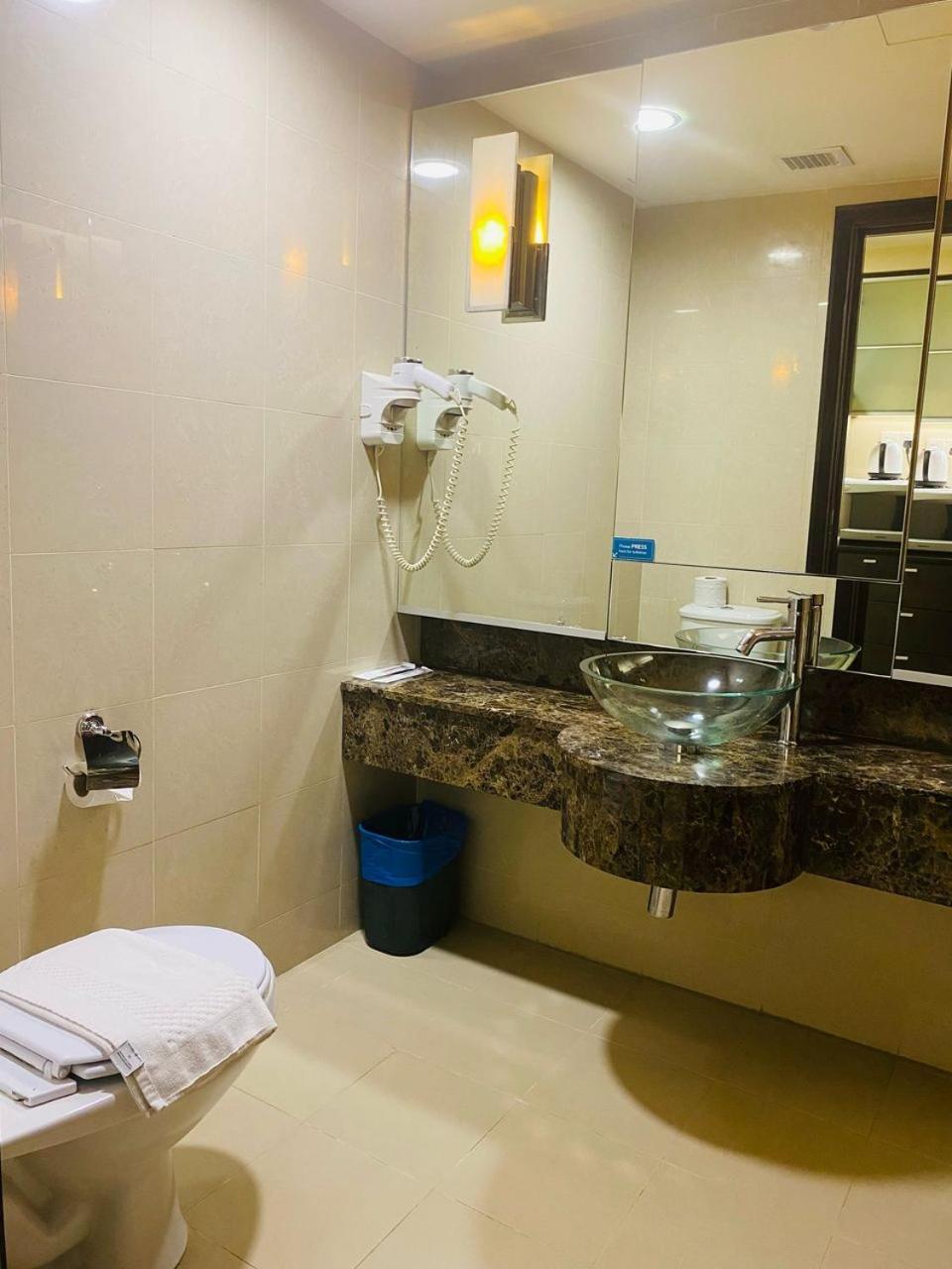 Raintree Resort Suites เปอตาลิงจายา ภายนอก รูปภาพ